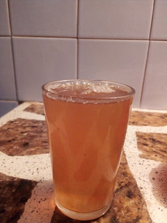 Una foto de Agua de manzana 🍎
