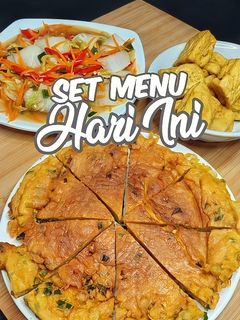 Foto resep Telur dadar Padang & tumis wortel sawi putih