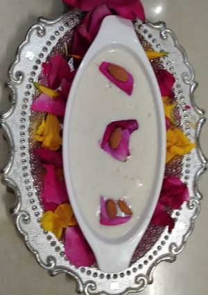 સાબુદાણાની ખીર (Sabudana Kheer Recipe In Gujarati) રેસીપી મુખ્ય ફોટો