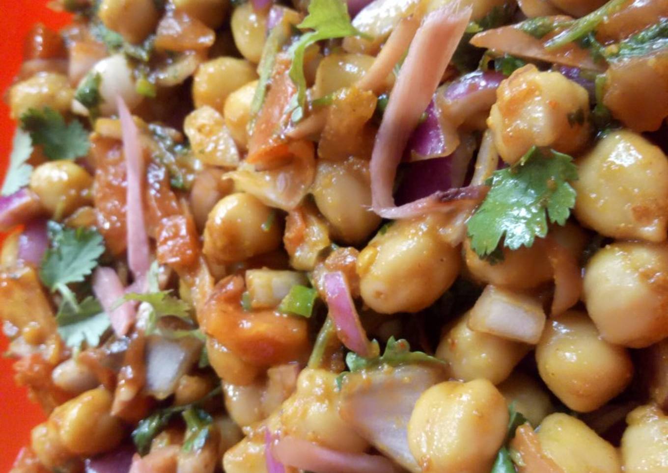 White chickpeas chaat