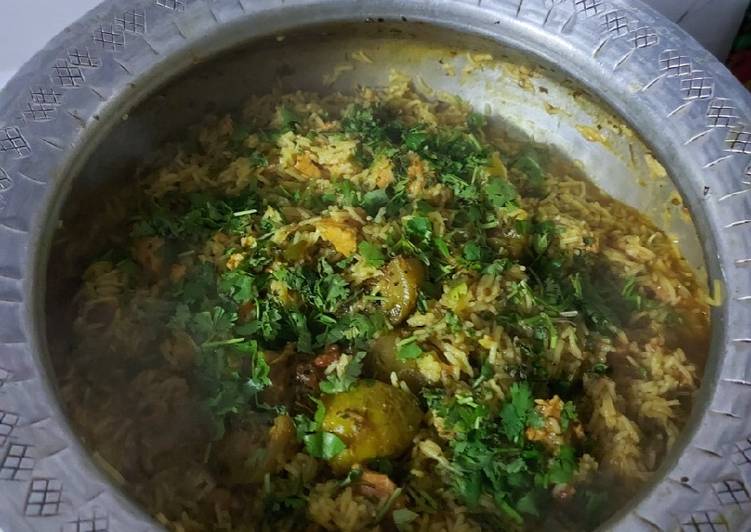 Boneless Chicken Methi Pulao ❤