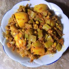 A picture of Sem Aloo.