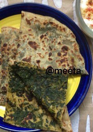 A picture of Stuffed Healthy Palak Paratha.