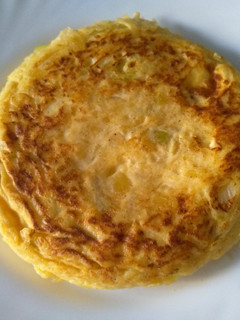Una foto de Tortilla de patatas y calabacín