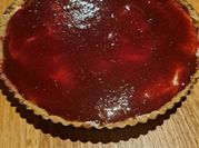 Una foto de cheesecake de frambuesa