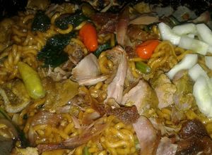Foto resep Mie Goreng Bebek Suwir