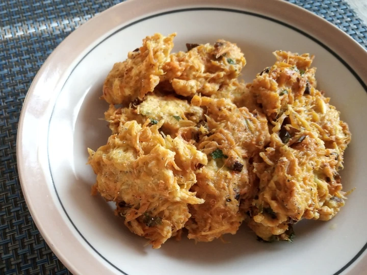 Cara Gampang Membikin Resep Bakwan teri nasi yang Lezat Anti Ribet, Uenak Banget