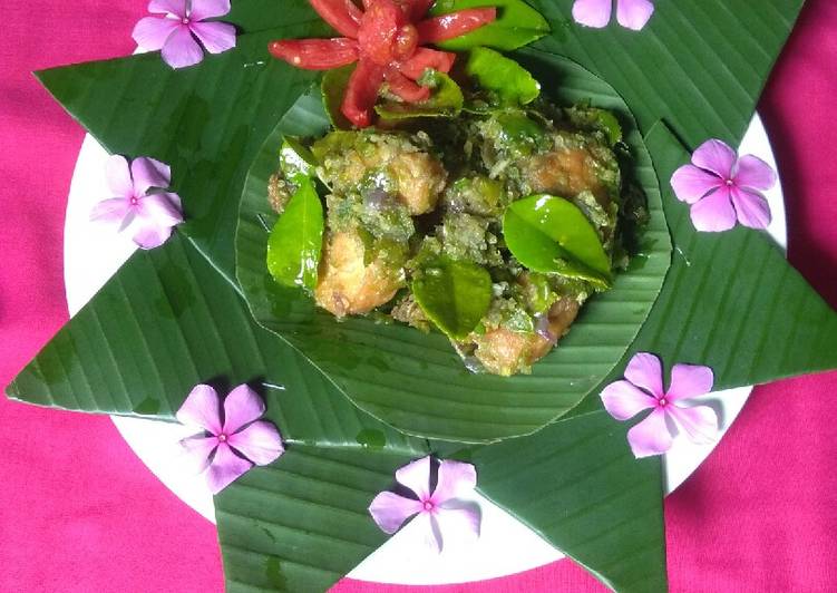 Resep Ayam pedas daun jeruk Cepat