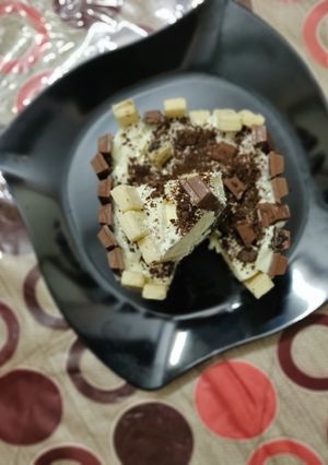 A picture of Ice cream cake.