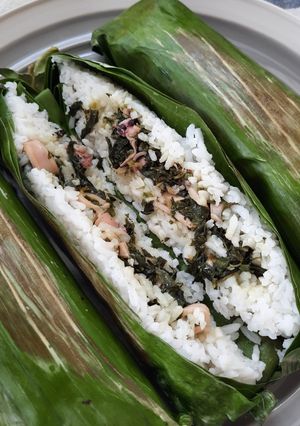 Foto resep Nasi Bakar Cumi Daun Singkong