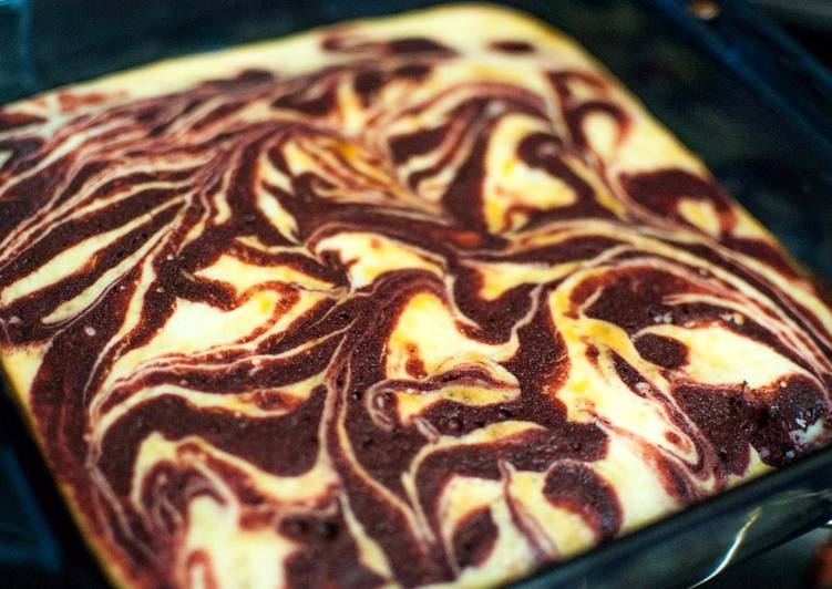 Easiest Way to Prepare Any-night-of-the-week Homemade Red Velvet Swirl Brownies