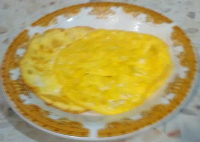 Resep Telur dadar kuning oleh Junar Rahmahlia Lufita - Cookpad