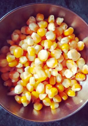 उबला कॉर्न (ubla corn recipe in Hindi) रेसिपी मुख्य फोटो