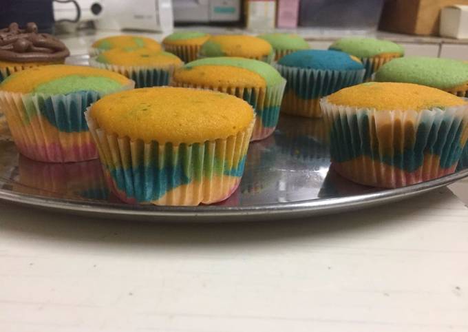 Recipe of Speedy Rainbow cupcakes #mycakerecipe