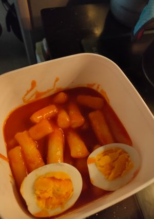 Hình của món Bánh gạo cay Tokbokki đơn giản.