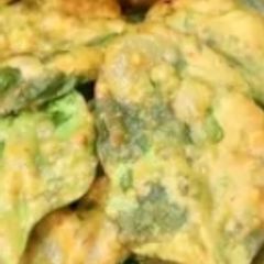 A picture of Palak pakora.