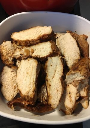 Una foto de Filete de pechuga de Pollo en Olla Rápida