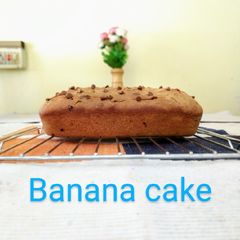 A picture of Eggless whole wheat banana cake.