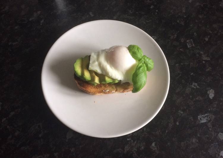 Steps to Make Homemade Poached egg and avocado on toast