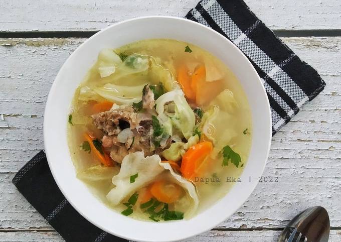 Cara bikin Sop Tulang Sapi Cara bikin Sop Tulang Sapi