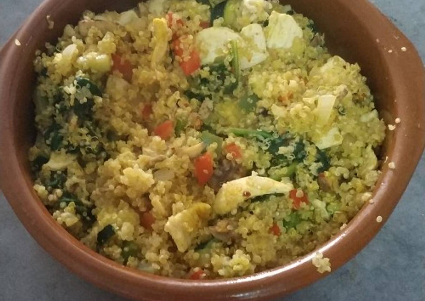 Quinoa con pollo y verdura