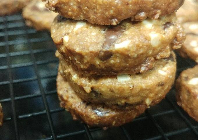 Resep Choco Chip Cookies a la Famous Amos oleh Neetha Resep Choco Chip Cookies a la Famous Amos oleh Neetha