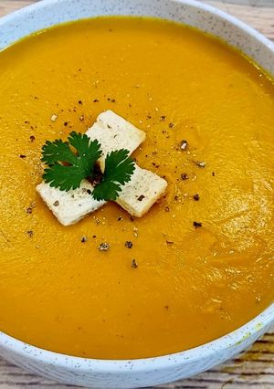 Hình của món Soup nấm, bí đỏ, phô mai.