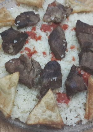 صورة لوصفة فتة مصرية بالخل والتوم