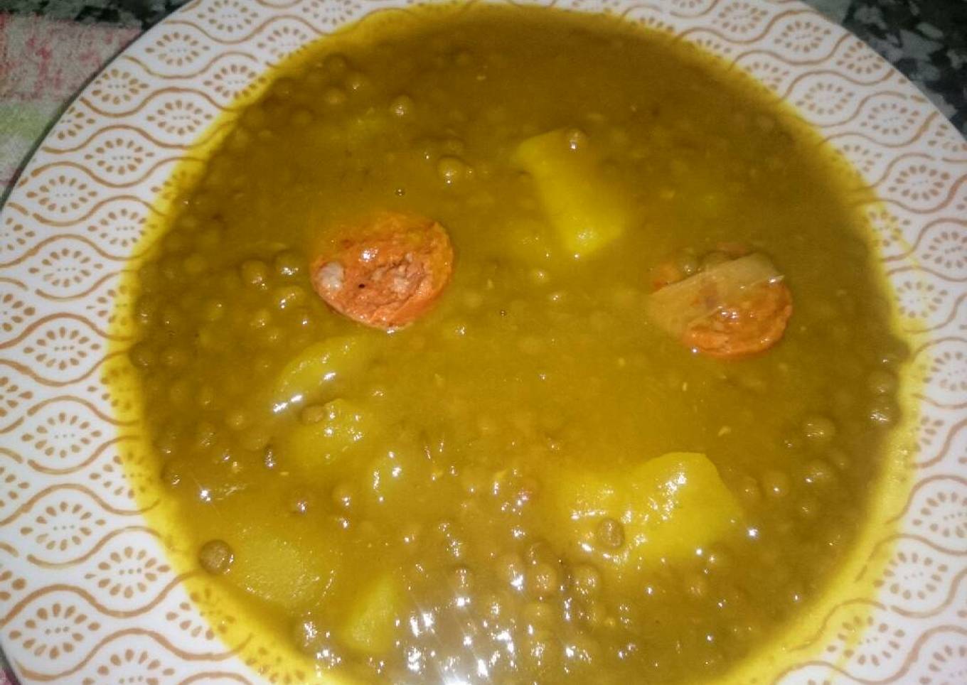 Lentejas con chorizo y patatas