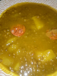 Una foto de Lentejas con chorizo y patatas