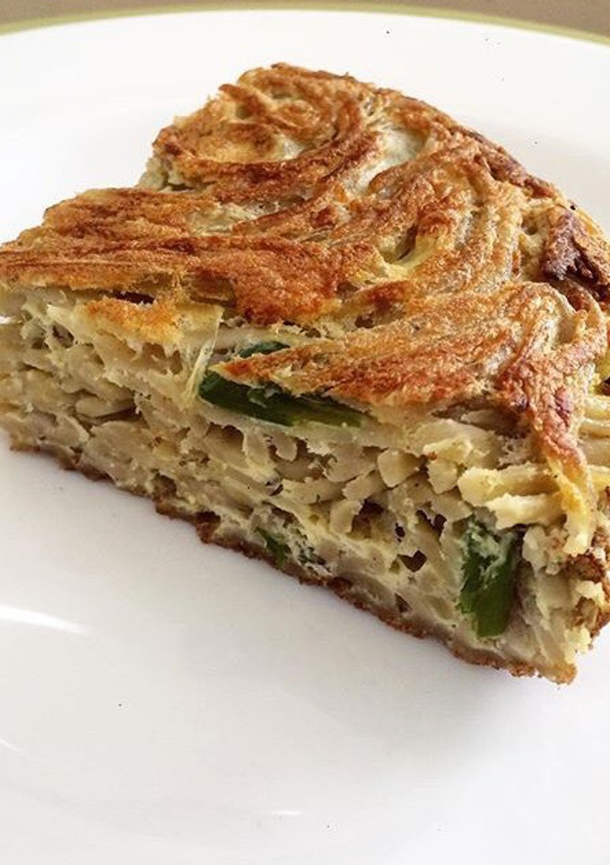 Una foto de Tortilla de tallarines