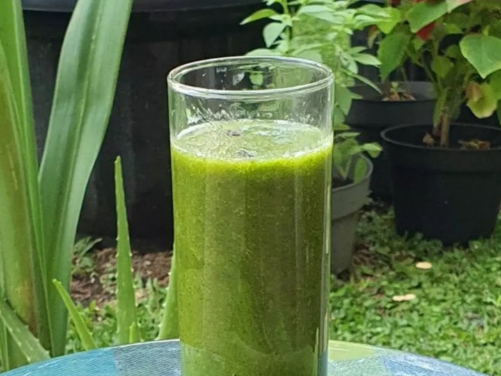 Langkah Mudah untuk Menyiapkan Smoothie Sayuran hijau Anti Gagal