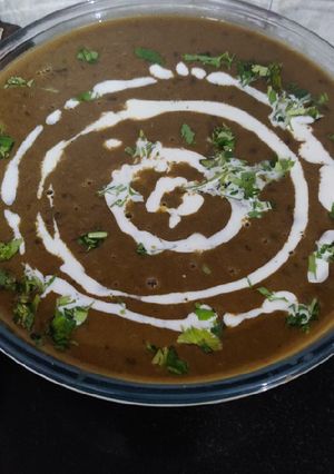 A picture of Dal Makhni (without onion).