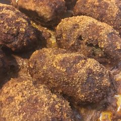 A picture of Armadillo Balls.