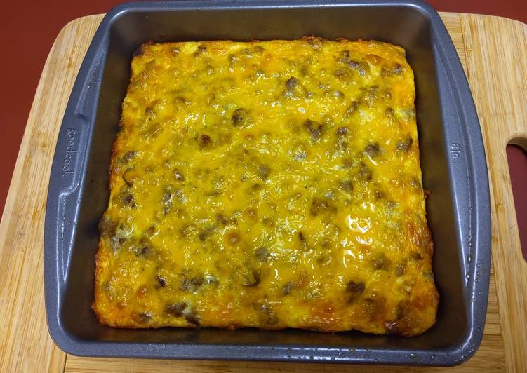 Lee's Breakfast Cheesy Hashbrown-Sausage Casserole Lee's Breakfast Cheesy Hashbrown-Sausage Casserole