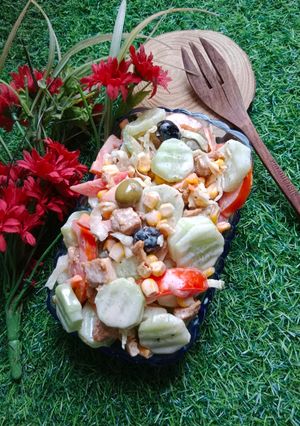 A picture of Healthy Caesar salad 🥗.