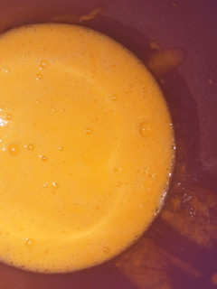 Una foto de Jugo de tomate de árbol en agua