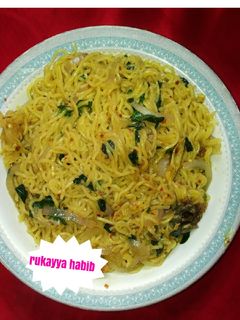 Indomie me zogale da kifi ainihin hoton girkin