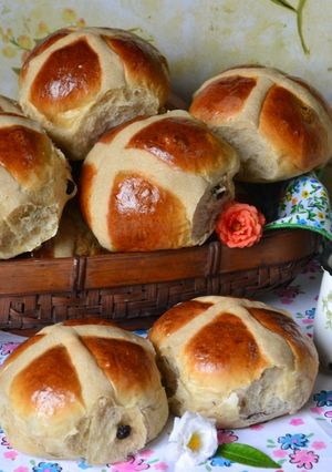 Una foto de Hot cross buns🌺