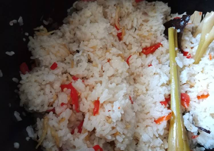 Cara Gampang Menyiapkan Nasi Liwet yang Sempurna