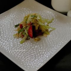 A picture of Som Tum Thai (Thai Style Papaya Salad).