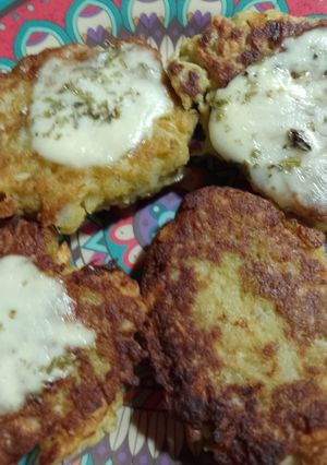 Una foto de Croquetas de arvejas y papa 💚