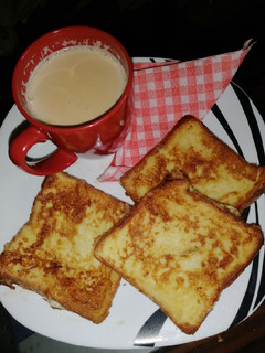 A picture of Sweet egg bread toast.