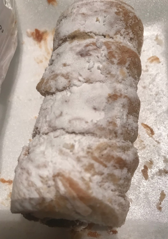Una foto de Cañóncito de dulce de leche rápido