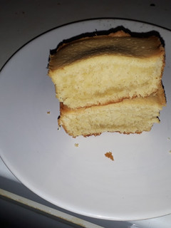 A picture of Victoria Sponge Cake.