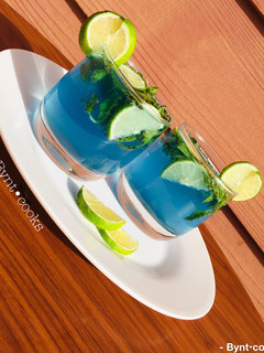 A picture of Fizz blue🍹.