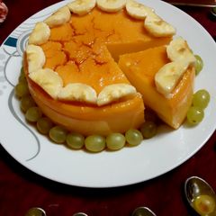 A picture of Custard Bgead Cake.