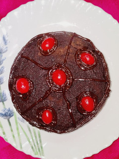 এগলেস ডেকাডেন্ট চকোলেট কেক (decadent chocolate cake recipe in Bengali) রেসিপির প্রধান ছবি