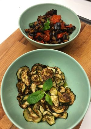 Foto di Zucchine alla scapece e melanzane a funghetto!
