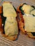 Filetes de pollo con espinacas a la crema